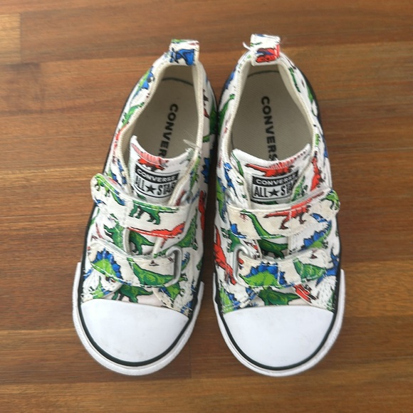 Converse Velcro dinosaur shoes toddler size 9 - Picture 6 of 7